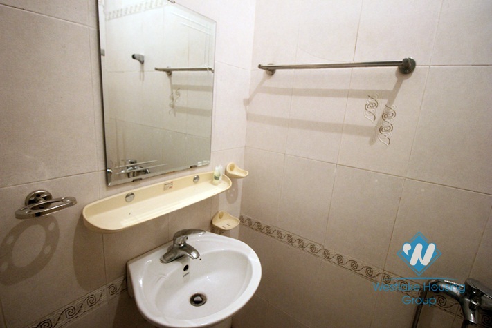 Commodious and unfurnished house for rent in Nghi Tam, Ha Noi